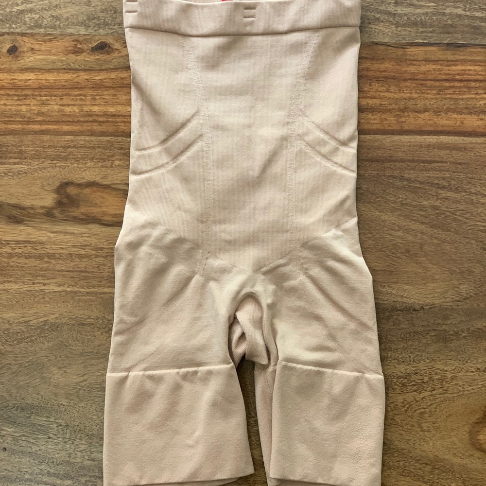 Spanx high-waisted power short